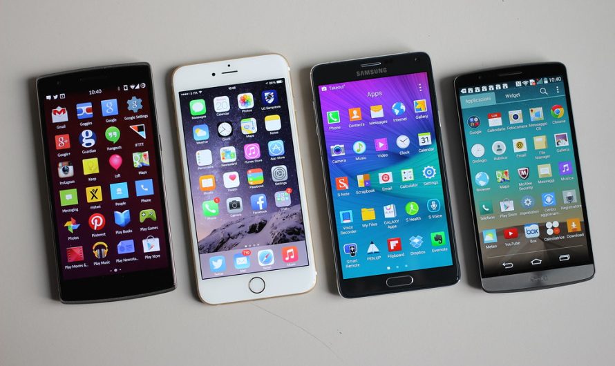 Which type of phone used for youtube video maker ?